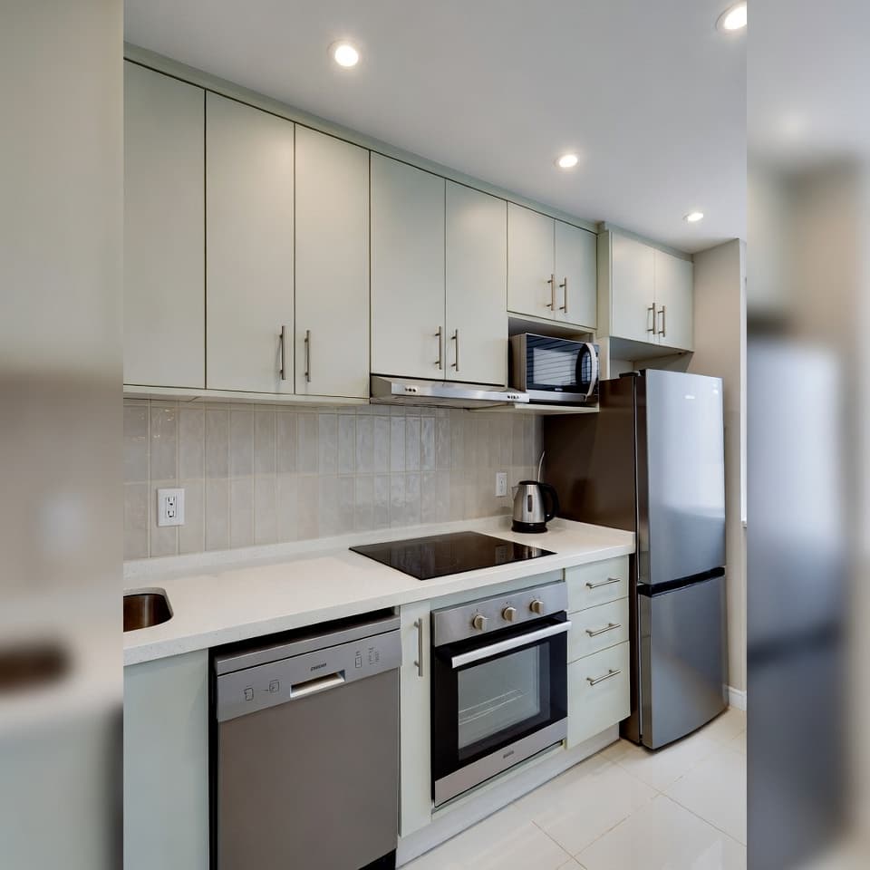 Уютная светлая студия 25–30 м² в новой ЖК